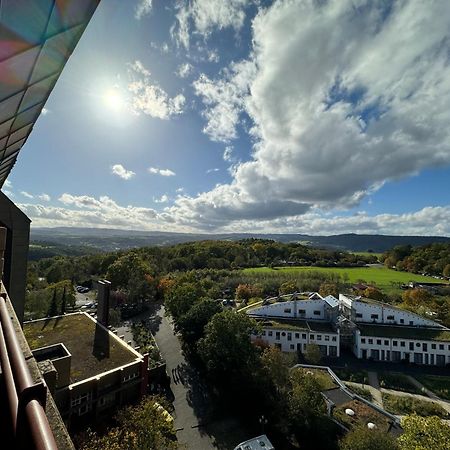 Klassen Stay - Design Studio In 11 Etage - Tolle Aussicht - Sauna, Pool - Netflix Lahnstein Esterno foto